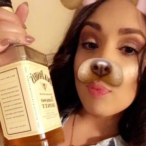 Meet your Posher, Chastity